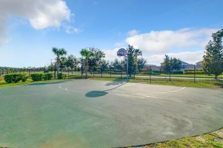 Cute Lakeview 2Br Condo With 2 Clubhouses Kissimmee Kültér fotó